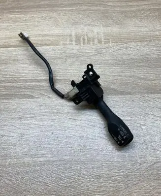 Toyota Auris E180 Cruise control stalk 18A174