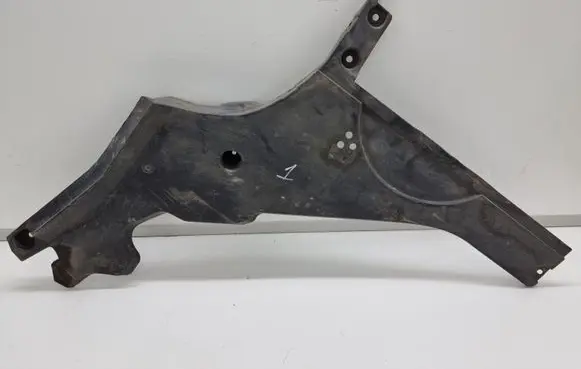 BMW 5 F10 F11 Fuel tank bottom protection 71757312832 7312832