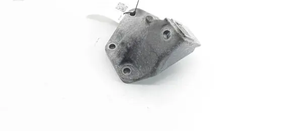 BMW 5 F10 F11 Engine mounting bracket 6777622