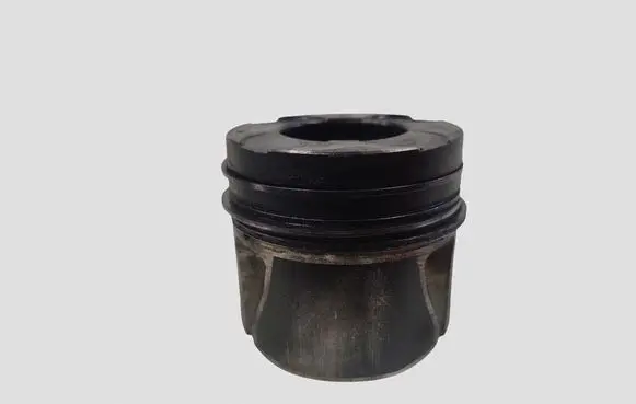 Opel Zafira B Piston