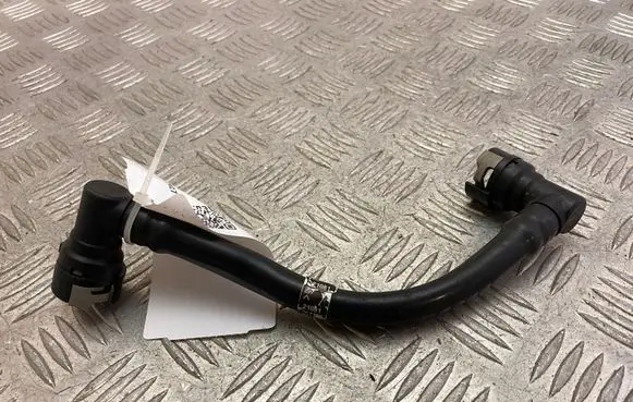 Ford Mustang V Engine coolant pipe/hose BR3E6K817JA