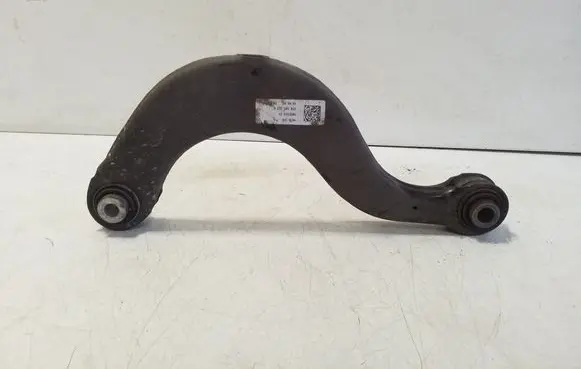 Rear control arm