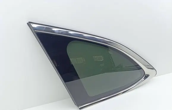 Subaru Outback (BT) Rear side window