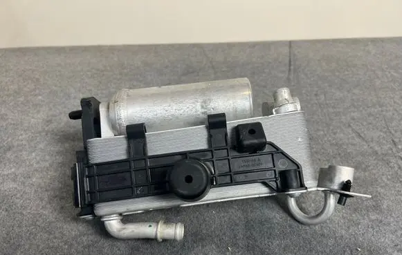 BMW X7 G07 Air conditioning (A/C) air dryer 5A245d9 T606300B 15272311