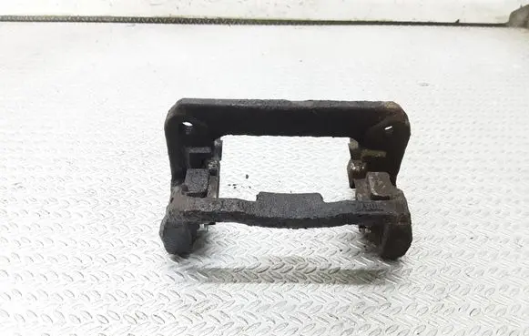 Mercedes-Benz B W245 Brake caliper pad carrier rear 