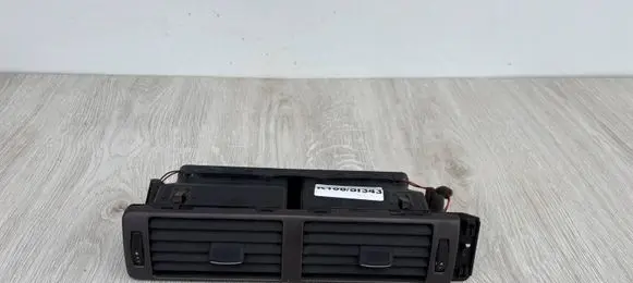 Audi A6 S6 C5 4B Dash center air vent grill 4B1820951