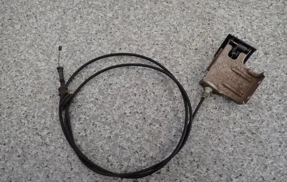 Nissan Primera Engine bonnet/hood lock release cable 