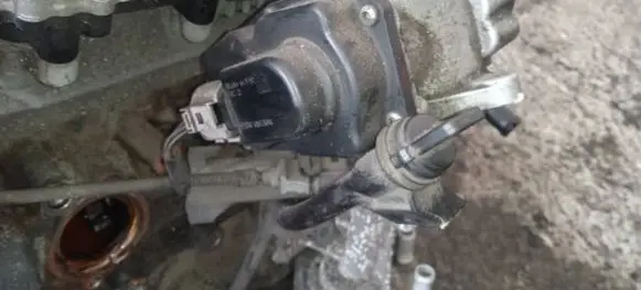 Audi Q5 SQ5 EGR valve 03l131501k