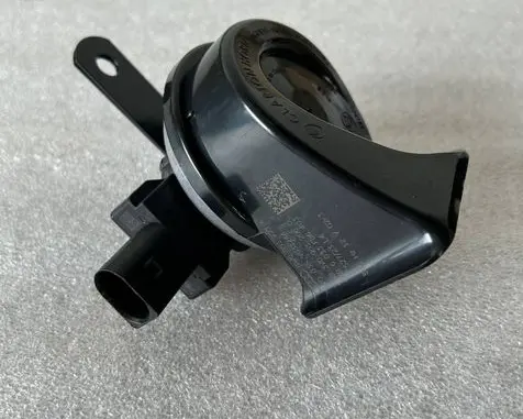 Audi A5 Horn signal 8W0951223A 3V0951206D