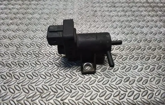 Renault Master III Turbo solenoid valve 8200762162