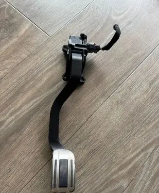 Citroen DS7 Crossback Accelerator throttle pedal 86ET38