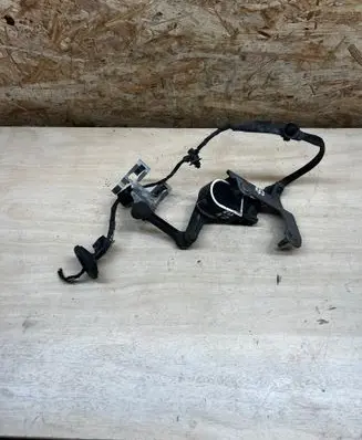 Mercedes-Benz CLS C257 Rear air suspension level height sensor A0009053704 0118 4352