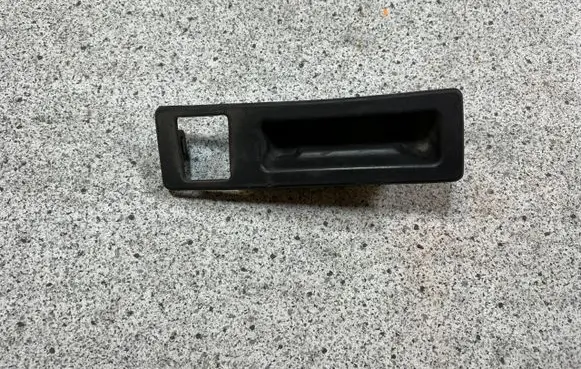 BMW X3 F25 Tailgate opening switch 7368753