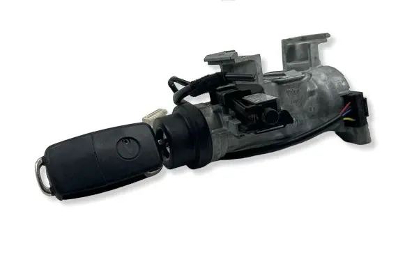 Volkswagen Golf VI Ignition lock 1K0905851B