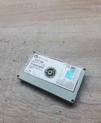 BMW X5 E53 Aerial antenna amplifier 8377654