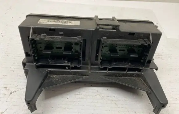 Jeep Grand Cherokee (WK) Fuse box set 04692167AB