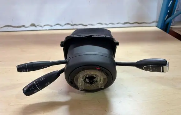 Mercedes-Benz E W212 Wiper turn signal indicator stalk/switch A2129008702