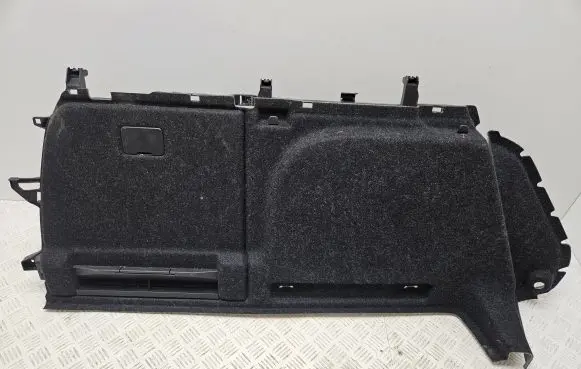 Trunk/boot lower side trim panel