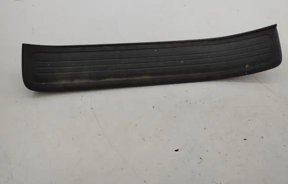 Honda CR-V Front sill trim cover 84262T0AA0120