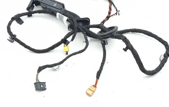 Audi Q4 Sportback e-tron Front door wiring loom 2136261697 TAB010403EF 2508202