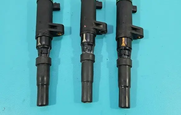 Renault Clio III High voltage ignition coil 21603121-9 IMPRK1496930