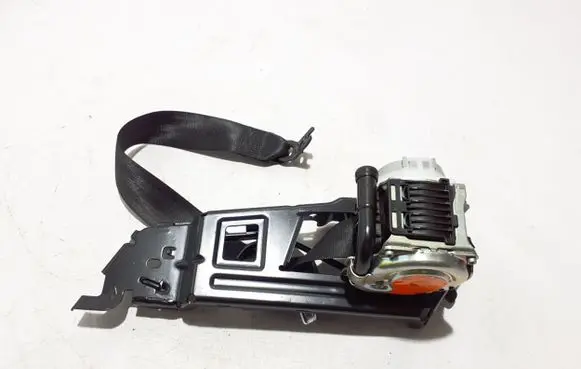 Audi Q8 Rear seatbelt 4M8857805A