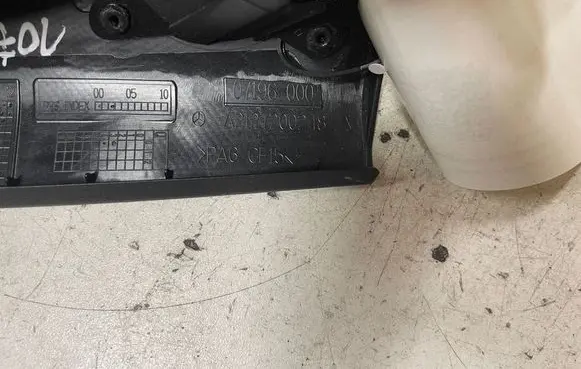 Mercedes-Benz E W212 Front door high frequency speaker A2127200248 07196000