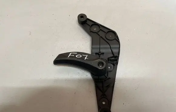 BMW 5 GT F07 Engine bonnet (hood) release handle 9114003 9114001
