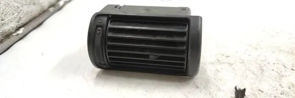 Audi A4 S4 B5 8D Dash center air vent grill 8d1820901