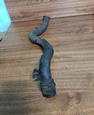 Volkswagen Sharan Intercooler hose/pipe 7M0145957C 95VW10C352DC