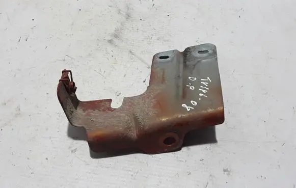 Renault Twingo II Fender mounting bracket 762901884R