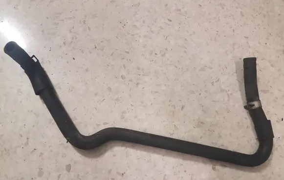 Volvo S60 Engine coolant pipe/hose