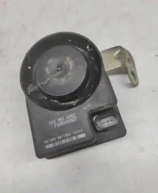 Volkswagen PASSAT B6 Alarm system siren 1K0951605C F005V00327