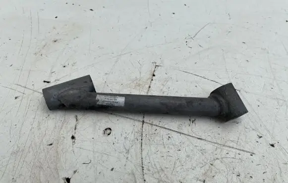 Volkswagen Golf VII Other engine bay part 04L129723A