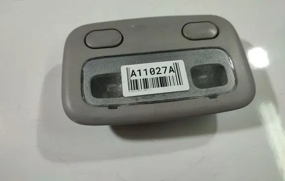 Nissan X-Trail T30 Rear seat light 