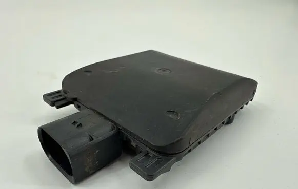 Volkswagen Golf VIII Distronic sensor radar 2Q0907685D