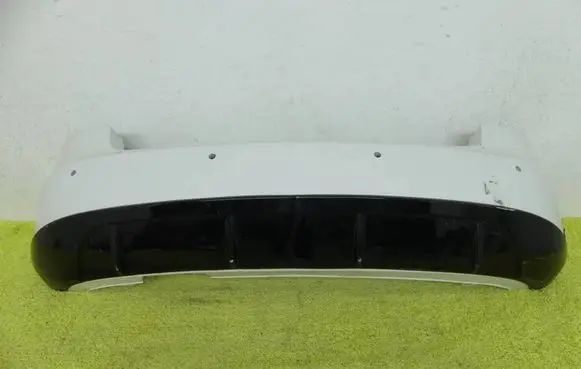 Skoda Fabia Mk2 (5J) Front bumper lip 