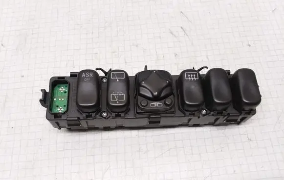 Mercedes-Benz A W168 Multifunctional control switch/knob 1688203610 33010901