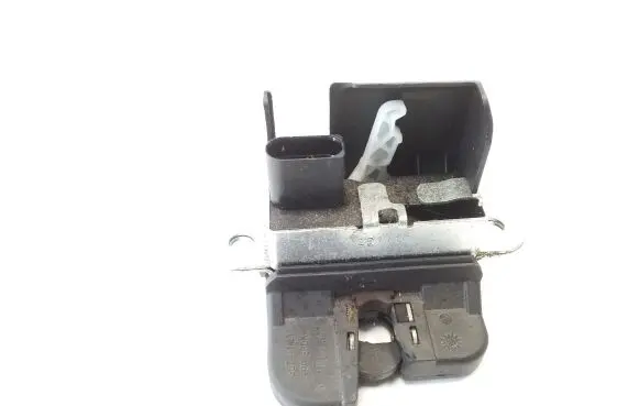 Volkswagen Touran I Tailgate/trunk/boot lock/catch/latch 1T0827505