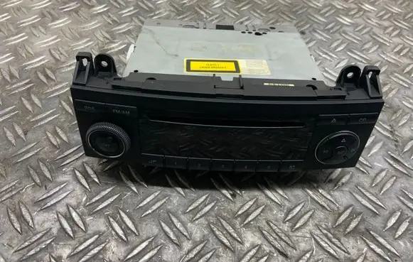Mercedes-Benz B W245 Head unit multimedia control 