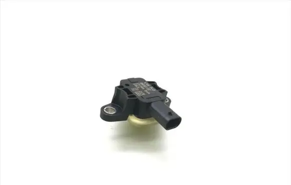 Audi A1 Airbag deployment crash/impact sensor 4H0955557 120621 1757RB4