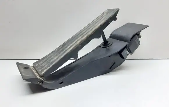 BMW X3 E83 Accelerator throttle pedal 6772646 35426772646