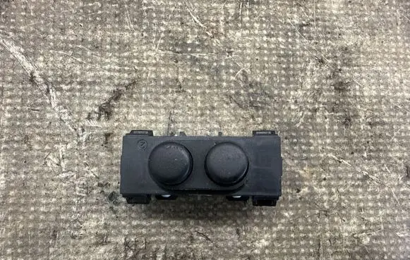 Alfa Romeo Stelvio Seat memory switch 50554258