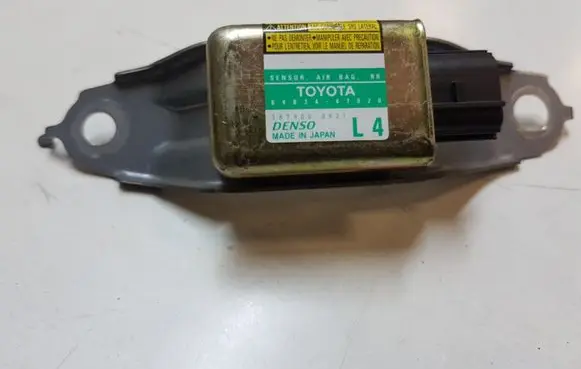 Toyota Prius (XW20) Airbag deployment crash/impact sensor 8983447020