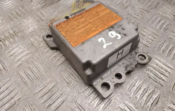Nissan X-Trail T30 Airbag control unit/module 988209H600