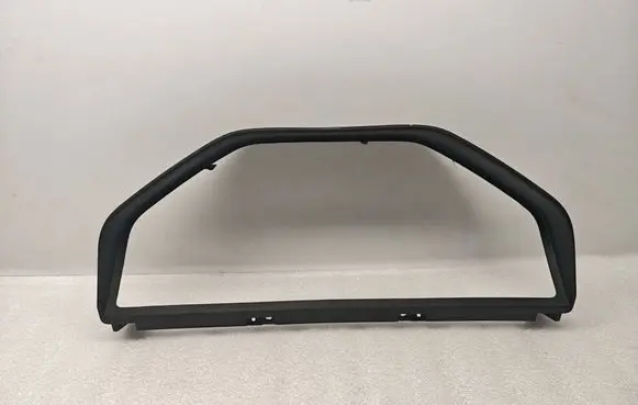 BMW 3 E30 Dashboard trim 1368872