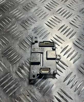 Skoda Kamiq Voltage converter/converter module 992941597A