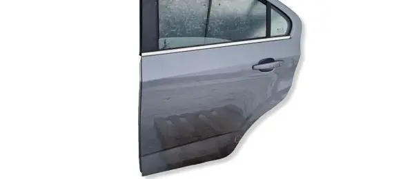 Chevrolet Aveo Rear door 