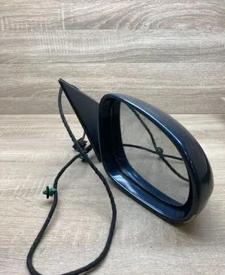 Volkswagen PASSAT B6 Front door electric wing mirror 3C0857931 010781