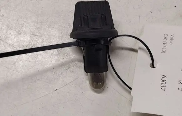 Volvo C30 Headlight/headlamp bulb